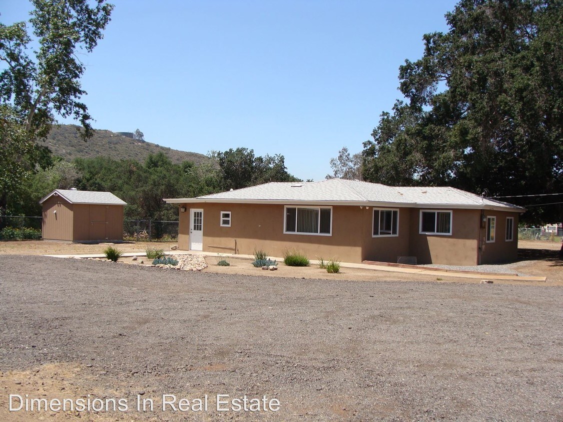 Primary Photo - 2171 Willow Glen Dr