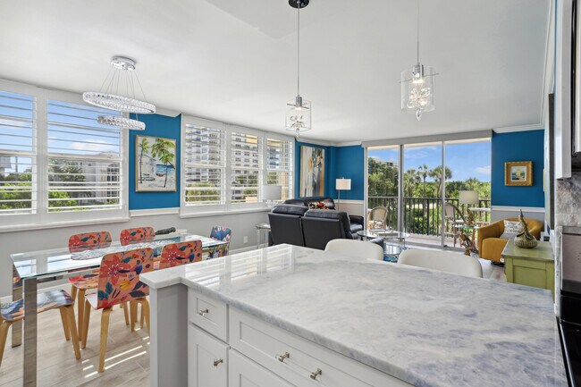 Foto del edificio - 2121 N Ocean Blvd