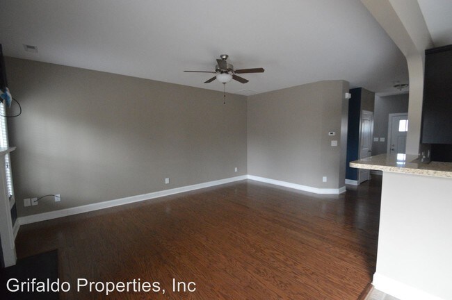 Foto del edificio - 4 br, 2.5 bath House - 104 Berrywood Ct.