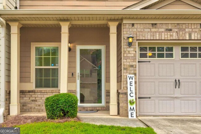 Building Photo - 2382 Capella Cir SW