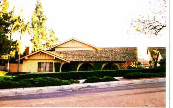 Primary Photo - 2256 Loma Verde Dr