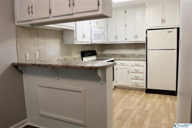 Foto del edificio - 2128 Greenwood Pl SW