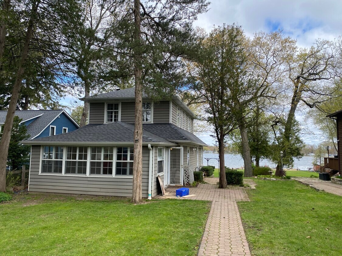 Foto principal - 22814 W Loon Lake Blvd