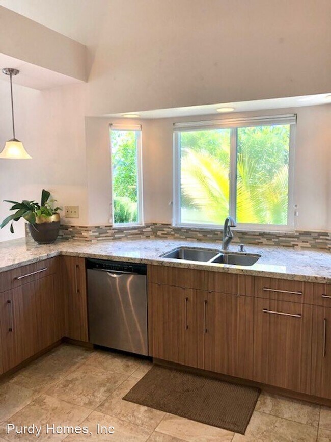 Foto del edificio - 2 br, 2 bath House - 1876 Outrigger Lane