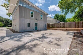 Building Photo - 5049 Park Ave S