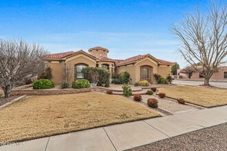 Building Photo - 724 Scott Ln