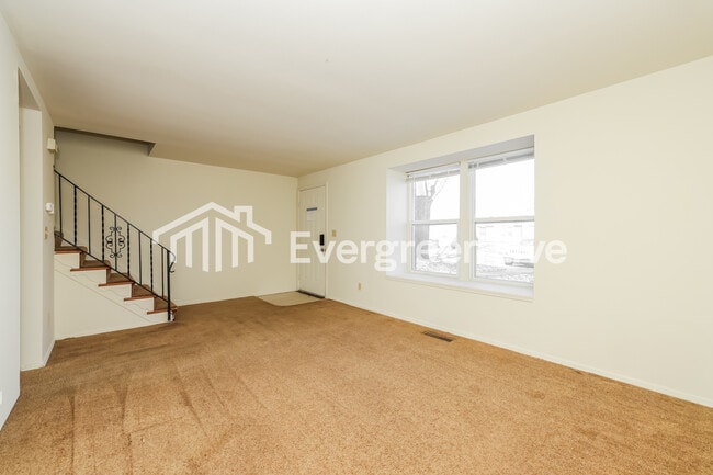 Building Photo - 7523 Mt Hood