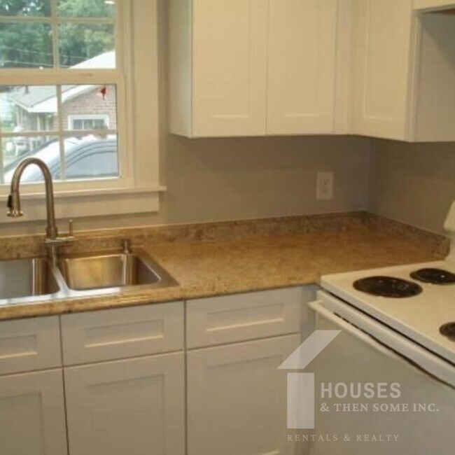 Foto del edificio - 257 Dogwood Club Rd