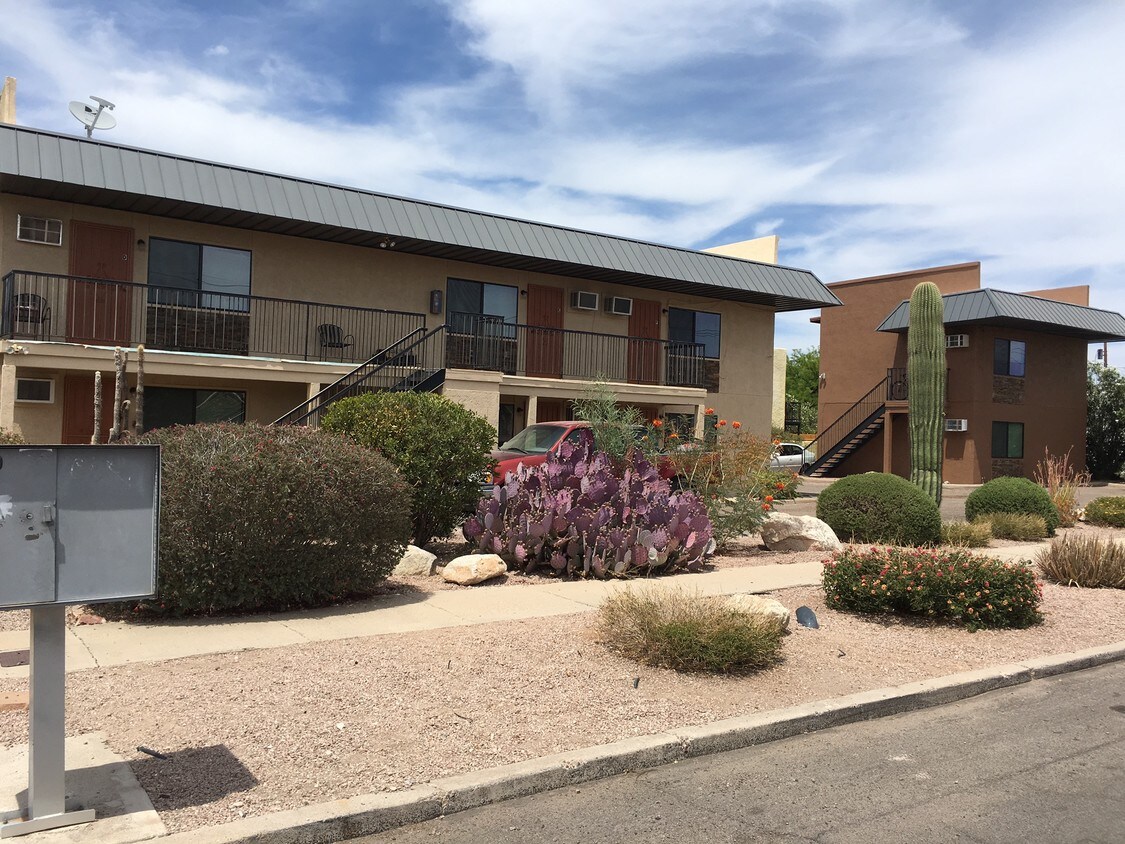3143 E Fairmount St, Tucson, AZ 85716 Apartments in Tucson, AZ