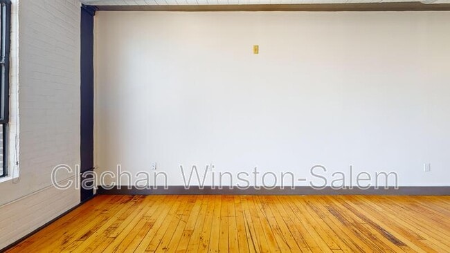 Foto del edificio - 101 E. Sixth St.
