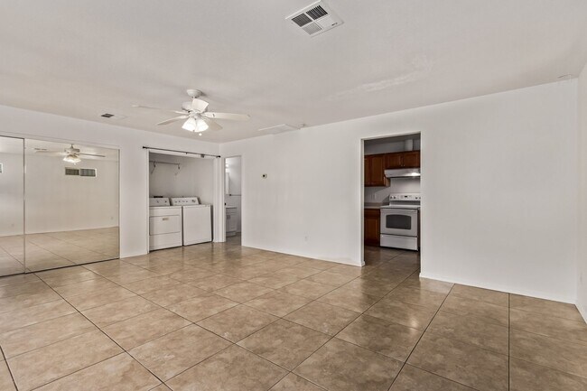 Foto del edificio - CHARMING casita in the heart of Phoenix!