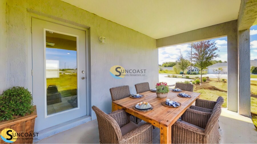 Foto principal - 8142 Juniper Rd