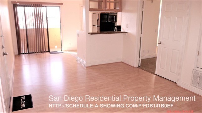 Foto del edificio - 8731 Graves Ave