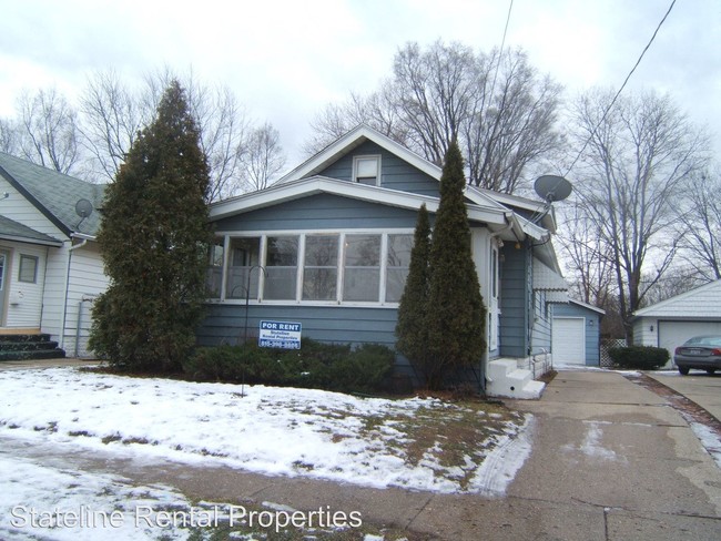 Building Photo - 2404 Burton St
