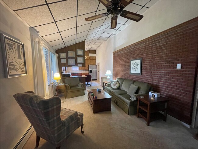 Foto del edificio - 1392 Marshland Rd