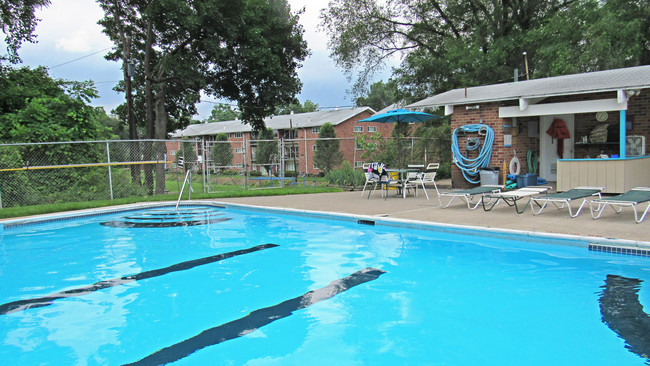 Building Photo - East Park Gardens Residential