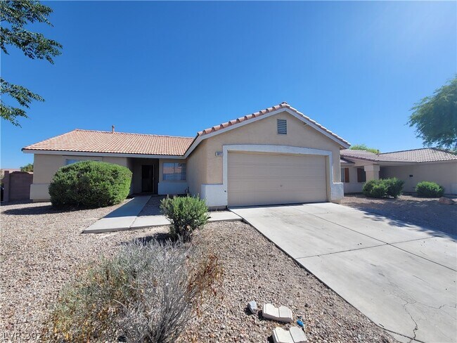 Building Photo - 3012 Silver Canyon Ln