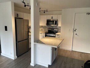 Building Photo - 785 Kinau St