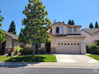 Building Photo - 1940 Terracina Cir