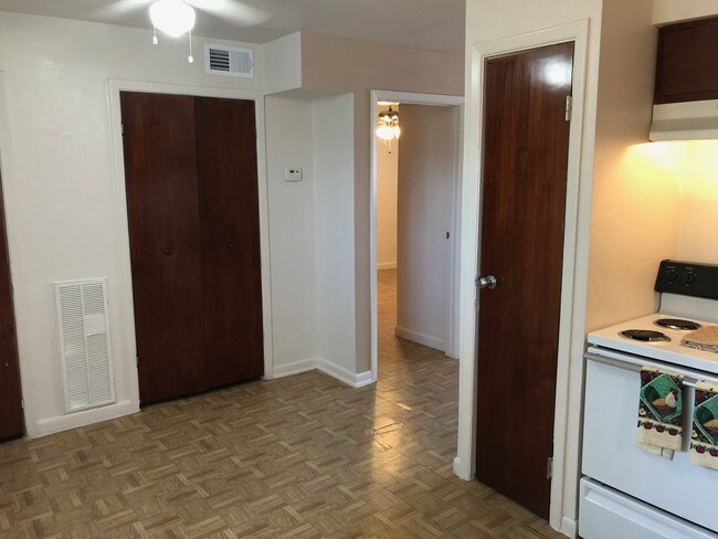 Foto del edificio - 2907 Red Bluff Rd