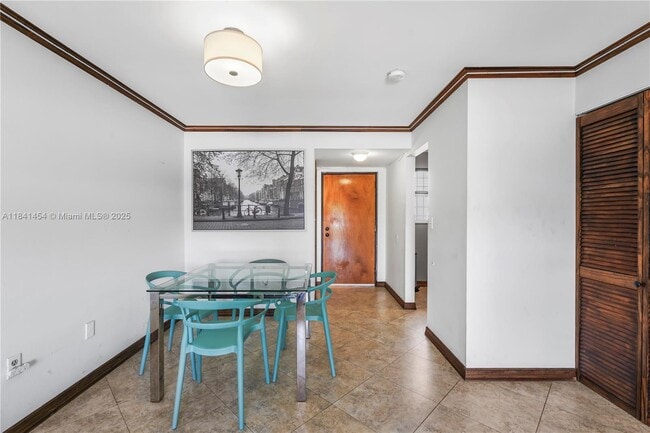 Foto del edificio - 1236 Alton Rd