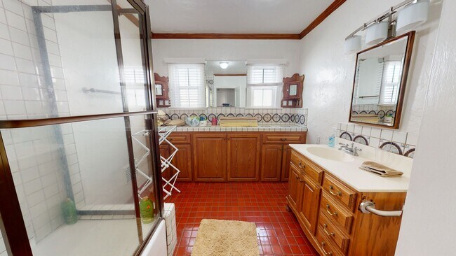 Foto del edificio - JUDYREX