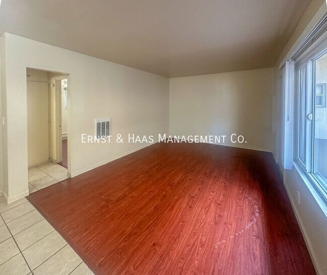 Foto del edificio - 105 Atlantic Ave