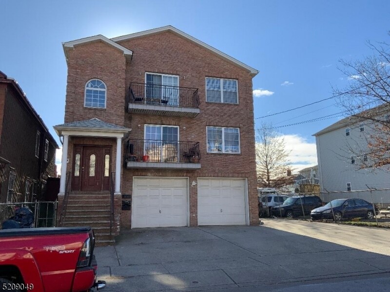 630 Fulton St, Elizabeth, NJ 07206 Room for Rent in Elizabeth, NJ