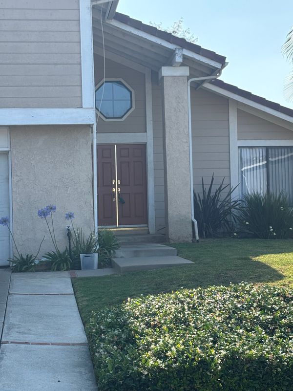 Foto principal - 121 S Panorama Dr