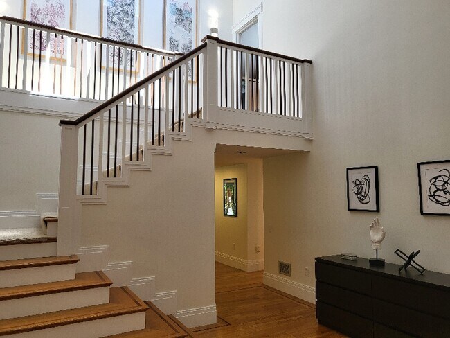 Foto del edificio - 423 Concord Rd