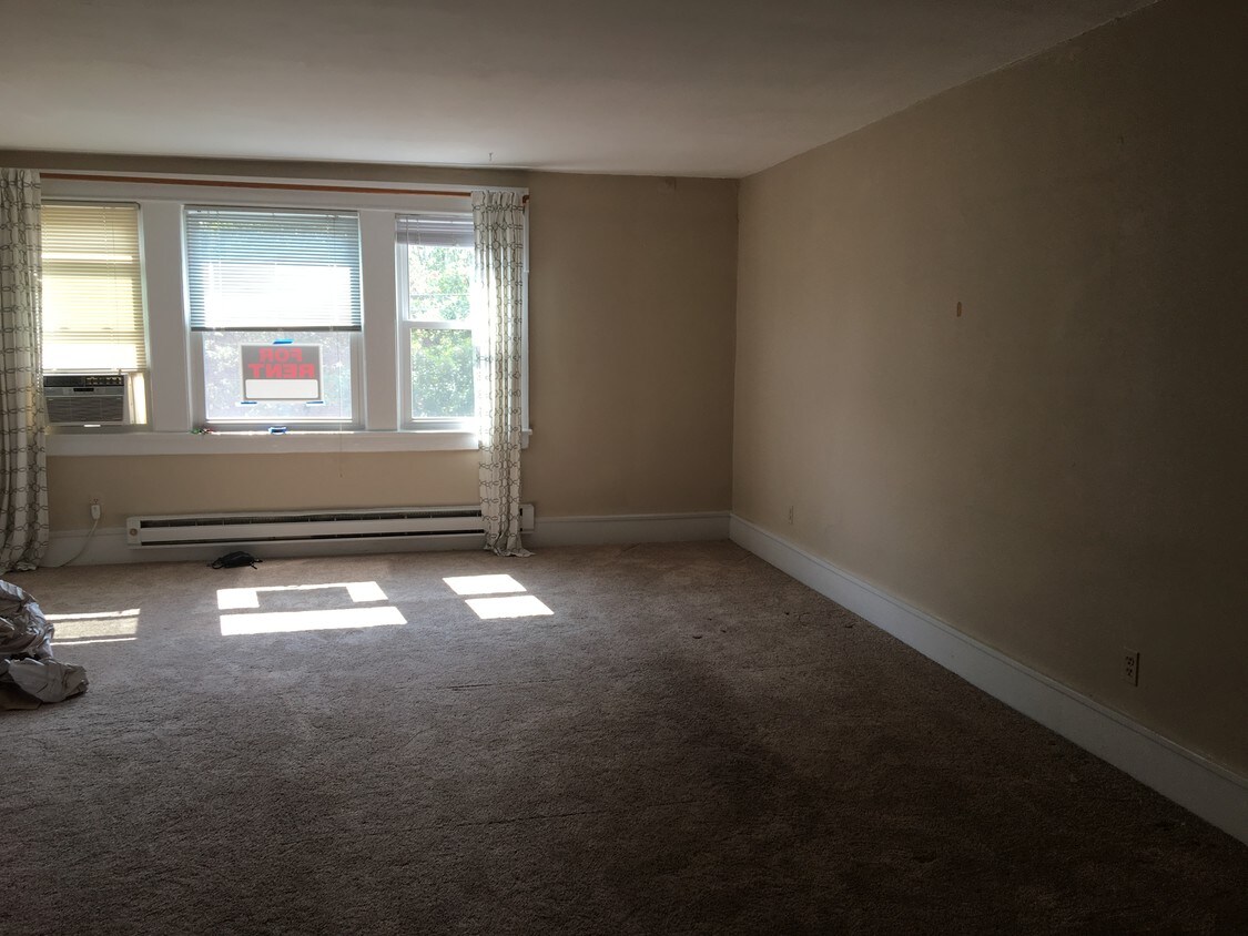 403 N Haddon Ave Unit 2nd f, Haddonfield, NJ 08033 Apartments in