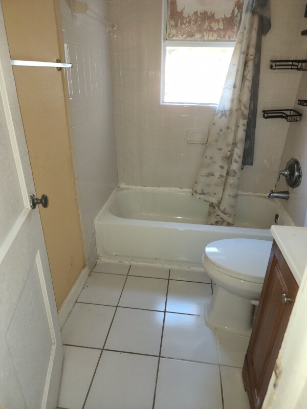 Building Photo - 4316 28th Ave