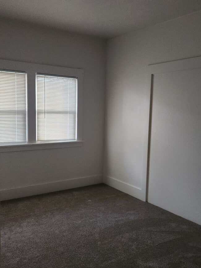 Foto del edificio - d1128