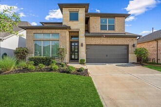 Building Photo - 13055 Soaring Frst Dr