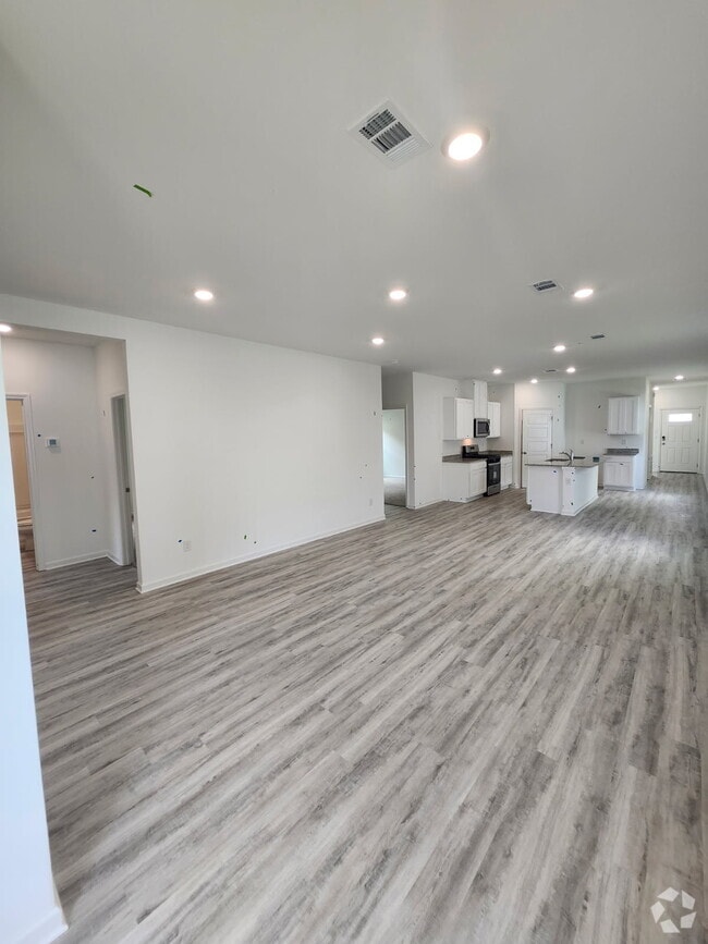 Building Photo - 916 Drago Dr