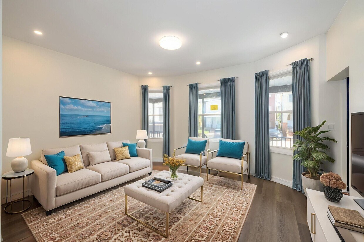 Foto principal - 100 W 46th St