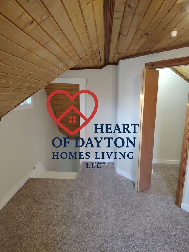 Foto del edificio - Spacious 1BR/1BA