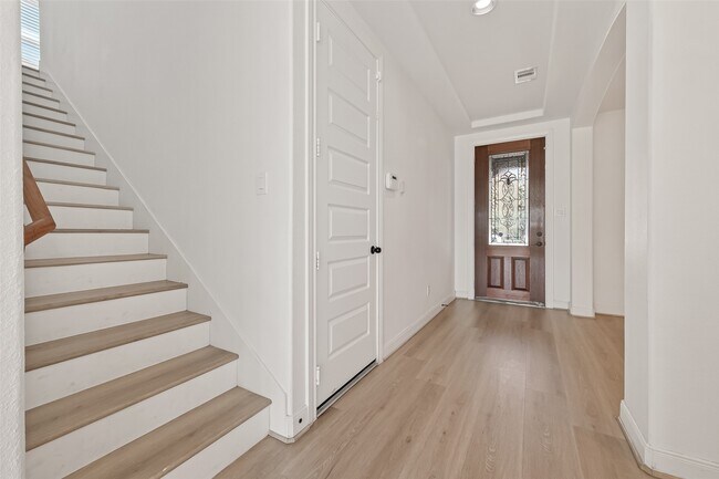 Foto del edificio - 26919 Soapstone Terrace Ln