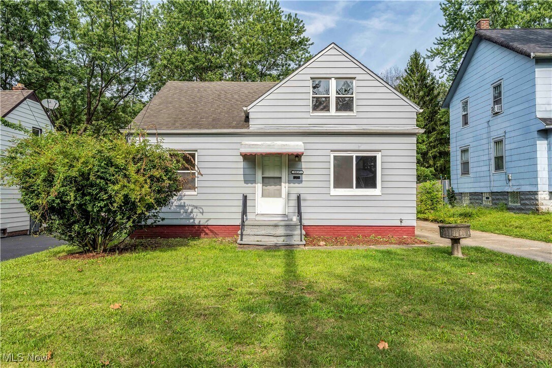 Primary Photo - 5037 Greenhurst Dr
