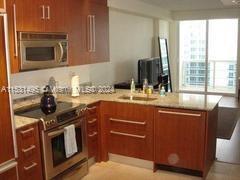Foto del edificio - 10275 Collins Ave