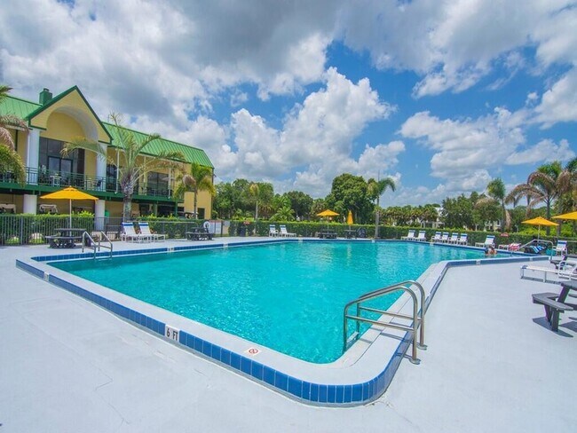 Foto del edificio - 4210 Gator Trace Ave