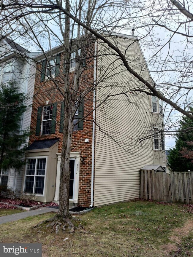 Foto del edificio - 2434 Corn Crib Ct