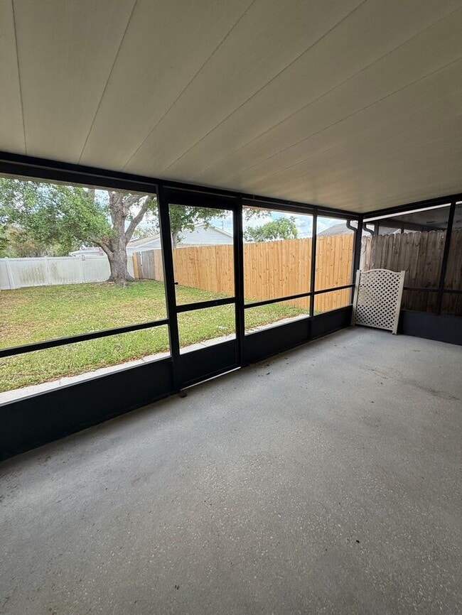 Building Photo - Charming 2 bedroom, 2 bath Home HEATHER LAKES