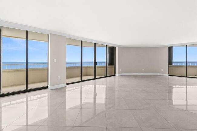 Foto del edificio - 5070 N Ocean Dr
