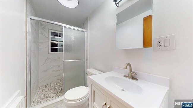 Building Photo - 204 Philip Ave