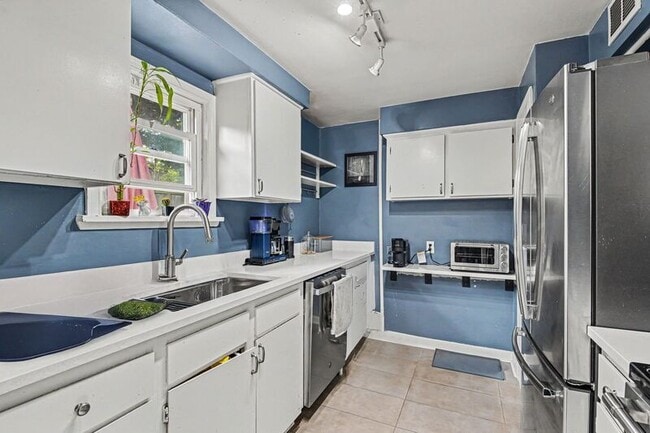 Foto del edificio - 3633 41st Ave W
