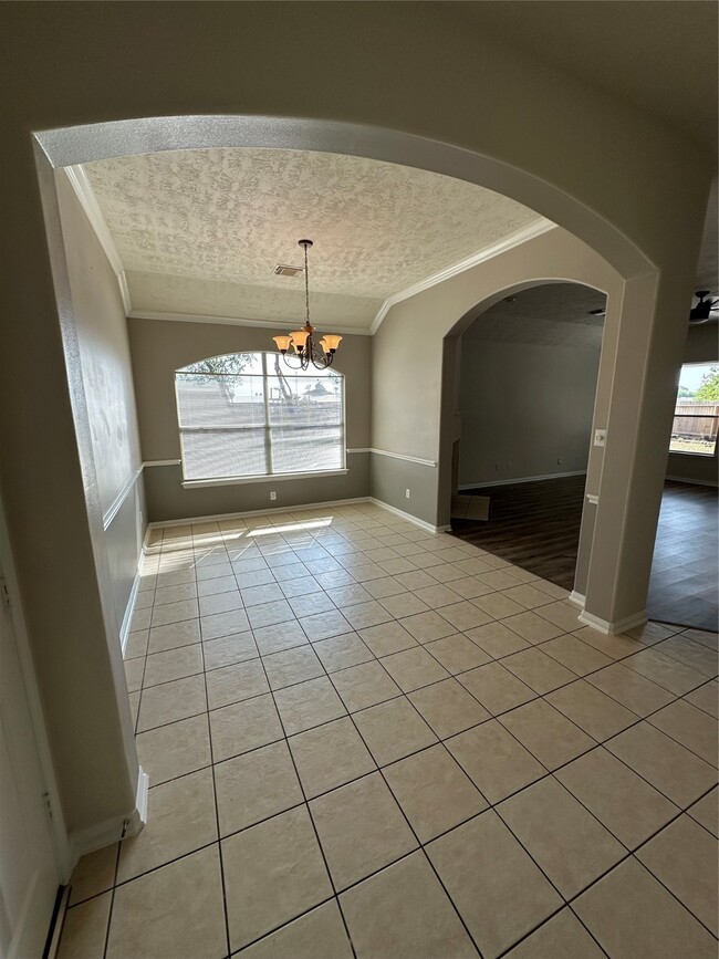 Foto del edificio - 13603 Short Brook Ln