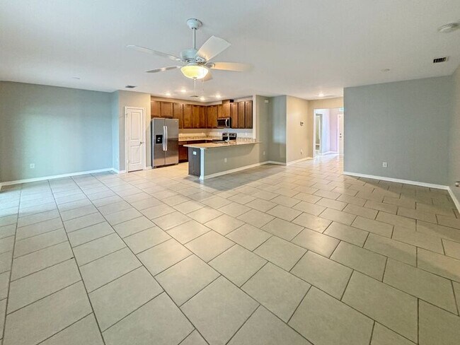 Building Photo - 4513 Windy Hammock Way