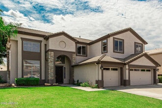 Building Photo - 7033 W Honeysuckle Dr
