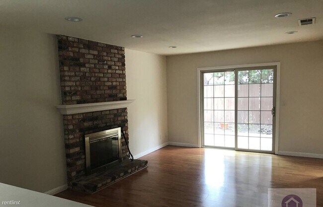 Foto del edificio - 3 br, 2 bath House - 2031 Radcliffe Ct
